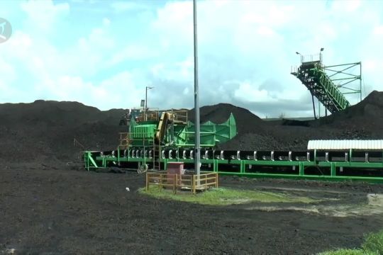 Pelarangan ekspor batu bara bentuk gotong royong hadapi krisis energi