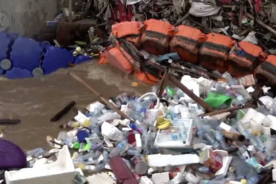 Saringan sampah akan dibangun di Jakarta