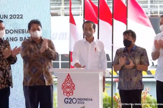 Presiden Jokowi lepas ekspor smelter grade alumina di Bintan