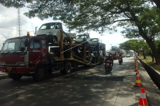 Pembatasan operasional kendaraan angkutan barang Page 2 Small