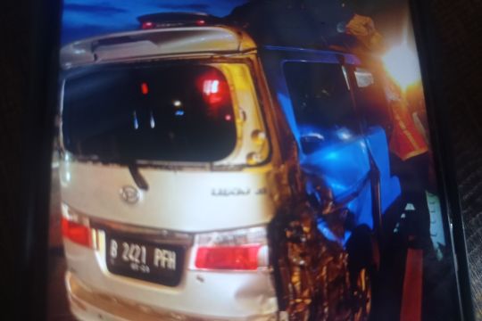 14 orang luka-luka kecelakaan beruntun di tol Tangerang-Merak