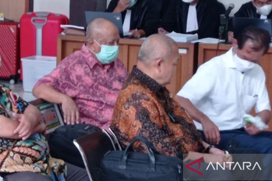 Alex Noerdin hadiri langsung sidang korupsi di PN Palembang
