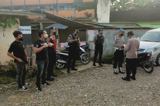 Polisi amankan penutupan pasar hewan di Banjarnegara