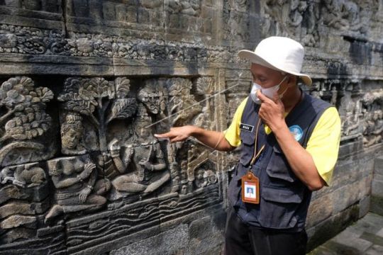 Kerusakan struktur Candi Borobudur Page 1 Small