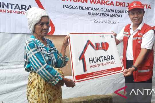 PMI Jakarta bangun huntara bagi penyintas gempa bumi di Pasaman