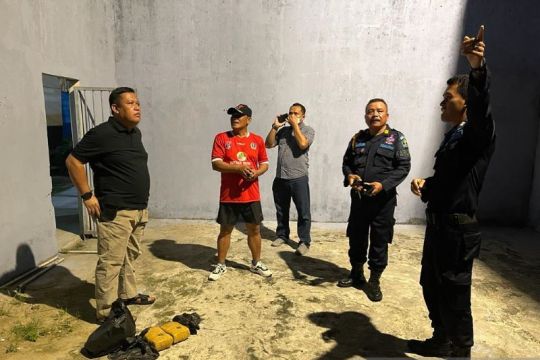 Petugas Pos Lapas Pekanbaru gagalkan penyelundupan dua kilo ganja