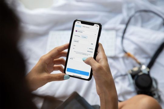 Tiga cara kirim uang ke luar negeri selain pakai PayPal