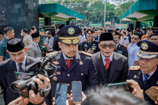 Bobby Nasution subsidi ongkos angkot masyarakat Medan