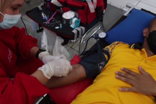 Aksi donor Polresta Kendari kumpulkan ratusan kantong darah