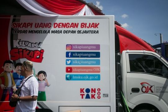 OJK luncurkan sistem informasi mobil literasi dan edukasi keuangan Page 3 Small