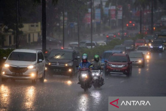 BMKG : Waspadai cuaca hujan berbagai intensitas pada Sabtu