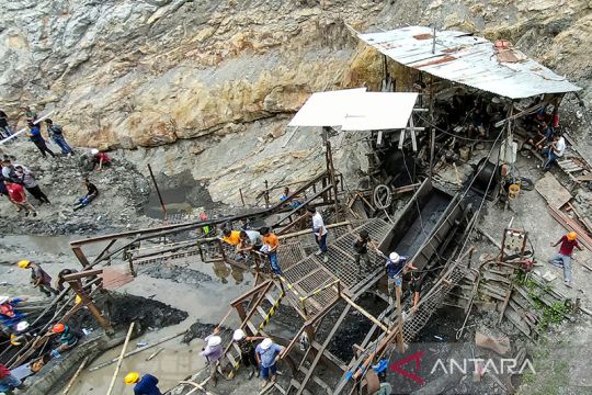 Sembilan tewas akibat ledakan tambang di Kolombia