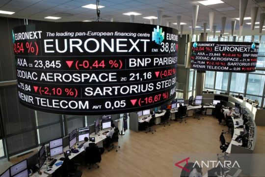 Saham Eropa dibuka naik, ditopang pembukaan China dan bunga lambat