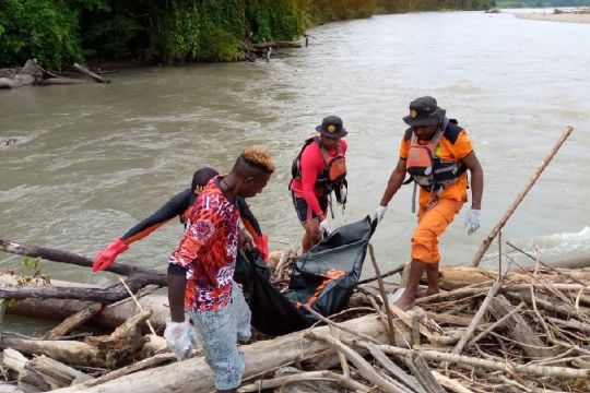 Dua jenazah korban perahu tenggelam di Sungai Mamberamo ditemukan