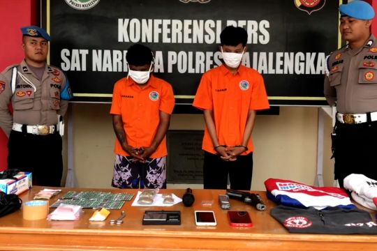 Polres Majalengka ungkap kasus narkoba dengan tersangka siswa SMK
