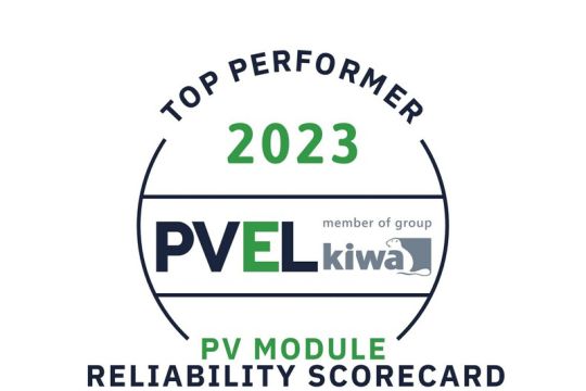 Astronergy raih gelar "Top Performer 2023" dari PVEL