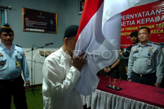 Narapidana kasus terorisme ikrar setia kepada NKRI Page 3 Small