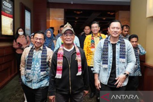 Menko PMK hadiri gala premiere film JSS dari Kalsel