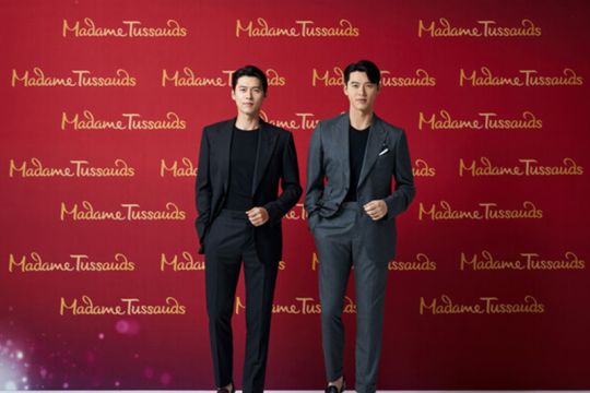 Madame Tussauds Singapore Luncurkan Patung Lilin Pertama Hyun Bin