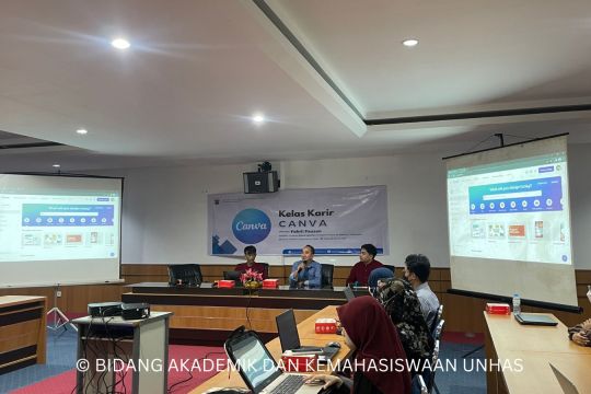 Pusat Karir Unhas bekali mahasiswa skill desain Canva&nbsp;