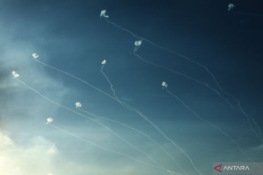 Satu orang tewas di Abu Dhabi setelah insiden pencegatan rudal