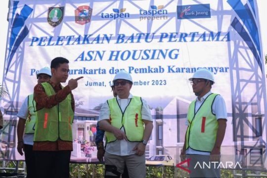 Peletakan batu pertama pembangunan ASN Housing  Page 1 Small