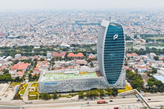 Pelindo Grup salurkan ratusan hewan kurban perkuat kepedulian sosial