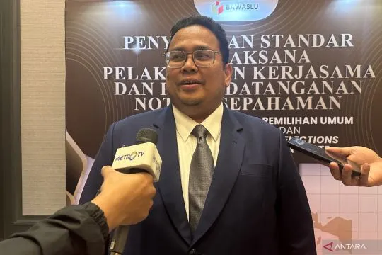 Bawaslu awasi penelitian administrasi dokumen di daerah calon tunggal