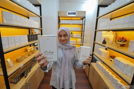 8 parfum isi ulang pria dengan wangi maskulin yang wajib dicoba