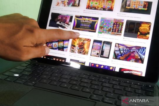 Ditreskrimsus Polda Kalsel ajukan pemblokiran 1.453 situs judi online ke Kemkomdigi