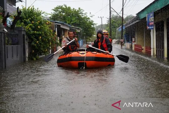 BNPB: Banjir, longsor, angin kencang di Sulsel teratasi dengan baik