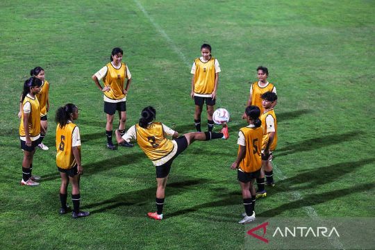 Timnas putri U17 Indonesia hantam Makau dengan kemenangan 2-0