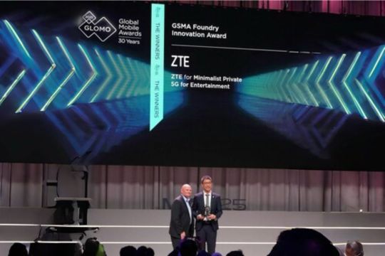 Solusi "Minimalist Private 5G-A" ZTE Raih GSMA Foundry Innovation Award di Ajang GLOMO Awards 2025