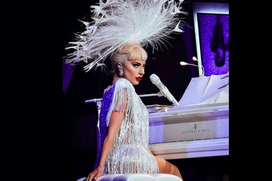 Lady Gaga dinobatkan sebagai artis terbaik di MTV Video Music Awards