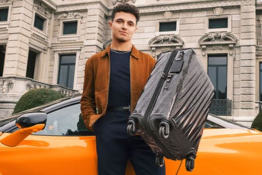 Tumi Luncurkan 19 Degree Lite Baru Dengan Kampanye "Uncompromisingly Light"