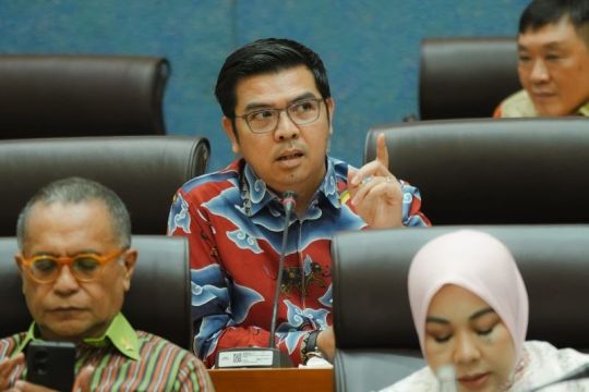 Komisi VII sumbangkan Rp500 juta untuk UMKM terdampak bencana Sumbar