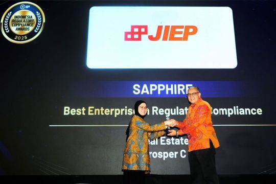 PT JIEP raih penghargaan atas komitmen kepatuhan kepada regulasi