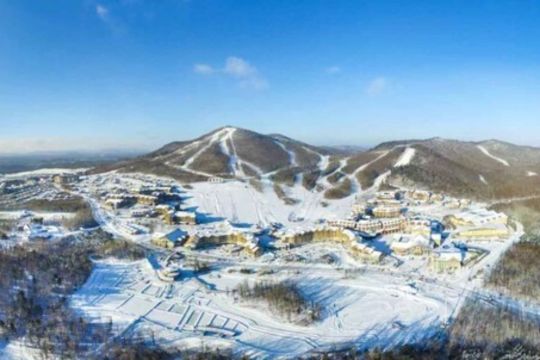 Changbai Mountain Wanda International Resort Jadi Pemimpin Industri Pariwisata yang Mengubah Pariwisata Musim Dingin Menjadi Industri yang Berkembang