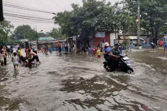Jakarta hujan ringan pada Kamis malam