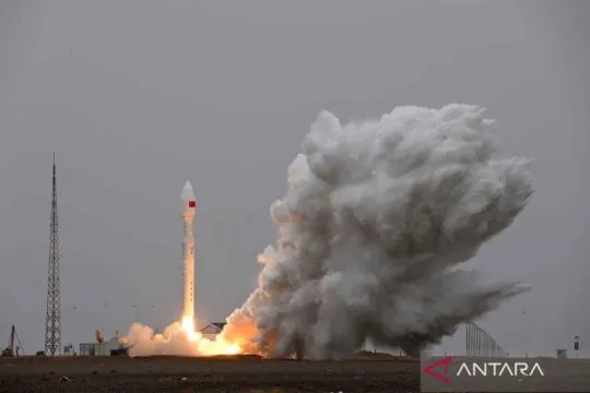 China luncurkan roket Lijian-1 Y7 pembawa enam satelit ke luar angkasa