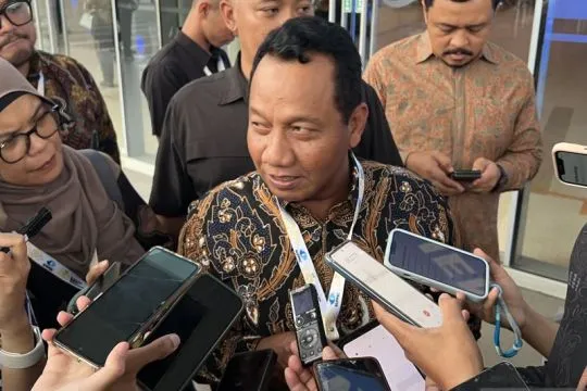 Kementerian ESDM minta perusahaan migas bina pengelolaan sumur rakyat