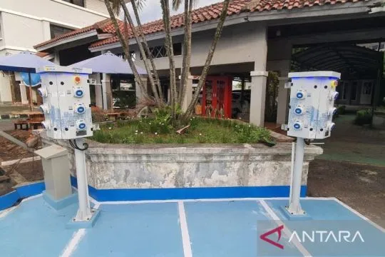 PLN Cianjur siapkan 66 titik charger khusus sepeda motor listrik