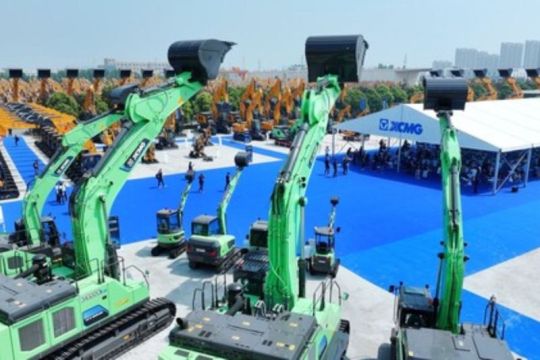 Inovasi Unggulan Bangun Masa Depan yang Lestari! XCMG Excavator Gelar 7th International Customer Festival di Xuzhou