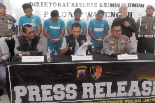 Polisi bekuk 4 anggota GRIB Jaya pelaku pencurian aset PT KAI Semarang