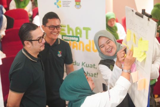 Sinar Mas Land inisasi posyandu sehat bersama 153 kader