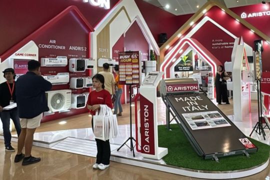 Ariston boyong sederet produk baru di Jakarta Fair Kemayoran 2025