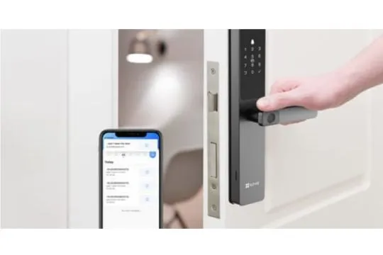 Promosi Smart Entry EZVIZ Terus Menarik Minat, Ajak Lebih Banyak Keluarga Indonesia Menikmati Hidup di Rumah yang Lebih Aman dan Cerdas