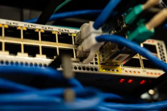 Jepang cetak rekor dunia internet cepat 1,02 petabit, bisa untuk apa?