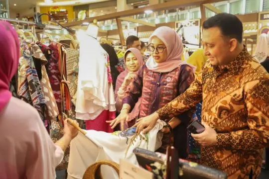 Dekranasda Jakarta Utara promosikan produk 30 perajin di Festival JGS