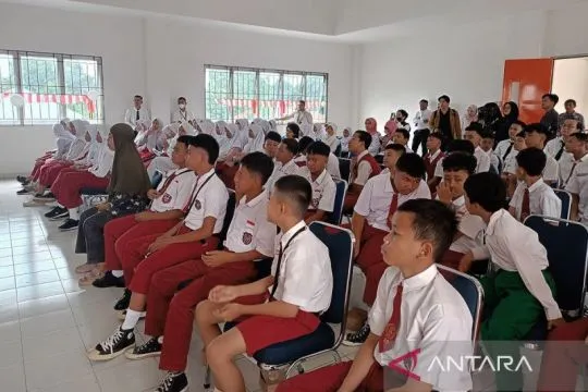 Puluhan siswa Sekolah Rakyat Handayani senang ikuti MPLS hari pertama